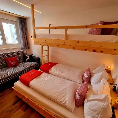 Risa Apartment *